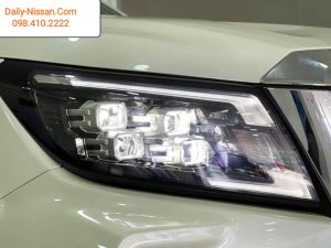 Đèn Pha Nissan Navara Pro4X